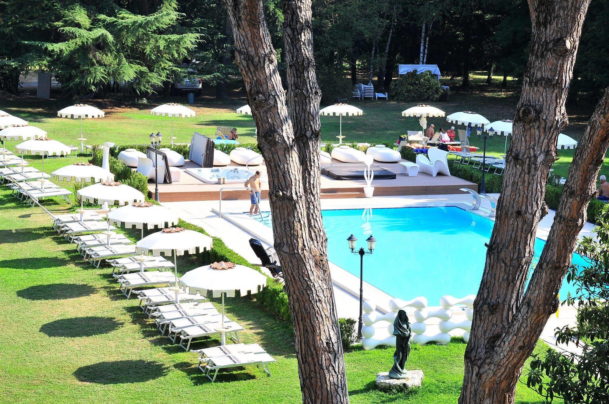 Park Hotel Villa Giustinian Mirano Exterior photo
